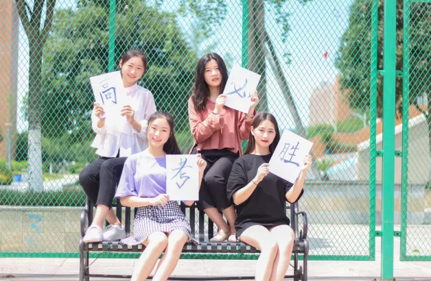我的祖国作文(我的祖国作文800字高中生作文)